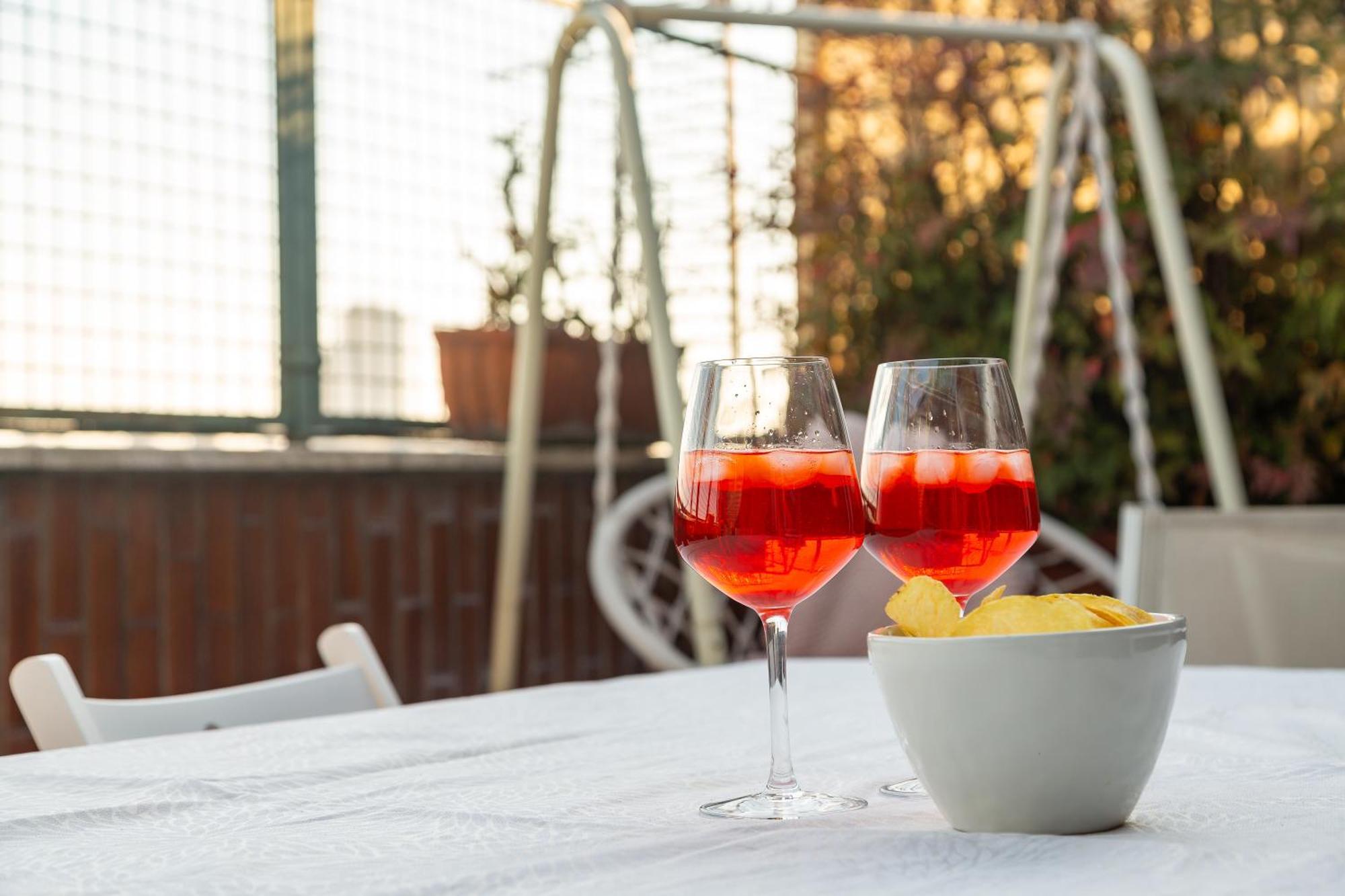 Skyline Rooftop -- New Collection * Milán